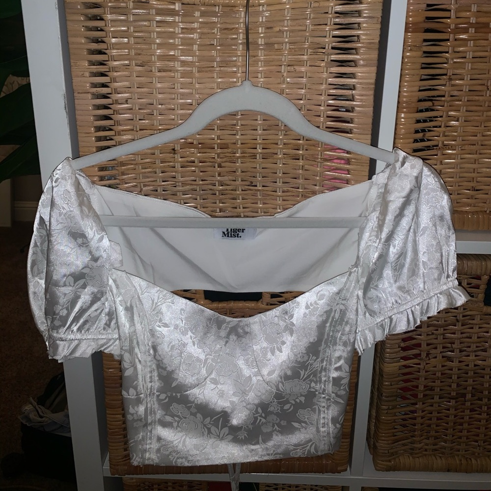 tiger mist top